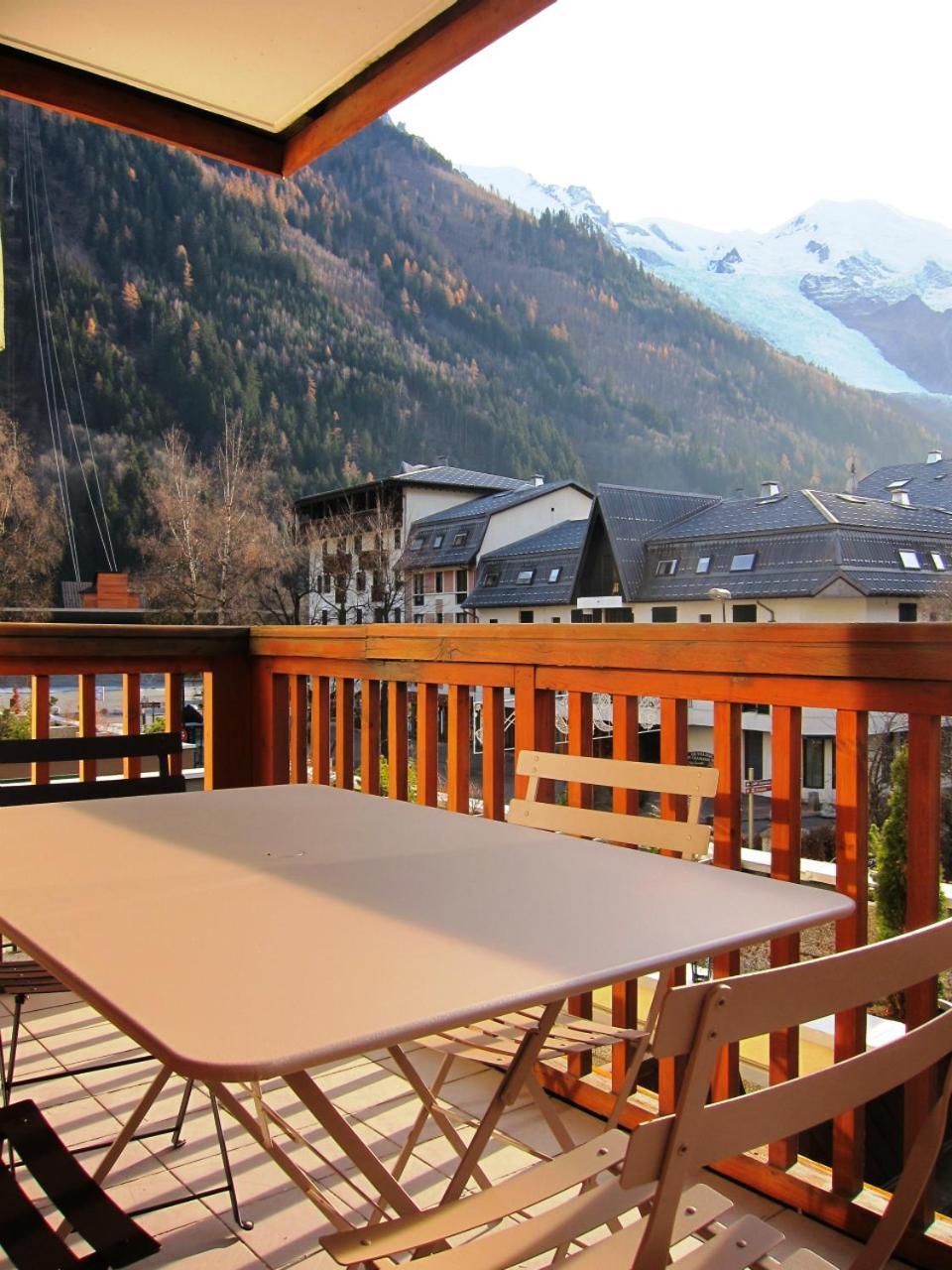 Appartement Morgane A Chamonix Centre Ville, Vue Mont-Blanc, 2 Parkings Prives Esterno foto